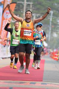 BIB: 42119, 477
                            <button type="button" onclick="openModal(8165018)" class="btn btn-primary btn-sm float-right btn-popup" data-toggle="modal" data-target=".modal-high-quality">
                        <i class="fas fa-shopping-cart"></i> Add to Cart
                    </button>
                                            <button type="button" onclick="isThisMe(8165018, true)" class="btn btn-success btn-sm float-right btn-popup btn-isme hidden" data-toggle="tooltip" data-placement="bottom" title="นี่คือรูปของคุณใช่ไหม คลิกที่นี่เพื่อเอาเข้าอัลบั้ม">
                        <i class="fas fa-plus"></i> Add to album
                    </button>
                    <button type="button" onclick="isThisMe(8165018, false)" class="btn btn-warning btn-sm float-right btn-popup btn-isnotme hidden">
                        <i class="fas fa-ban"></i> Remove from album
                    </button>